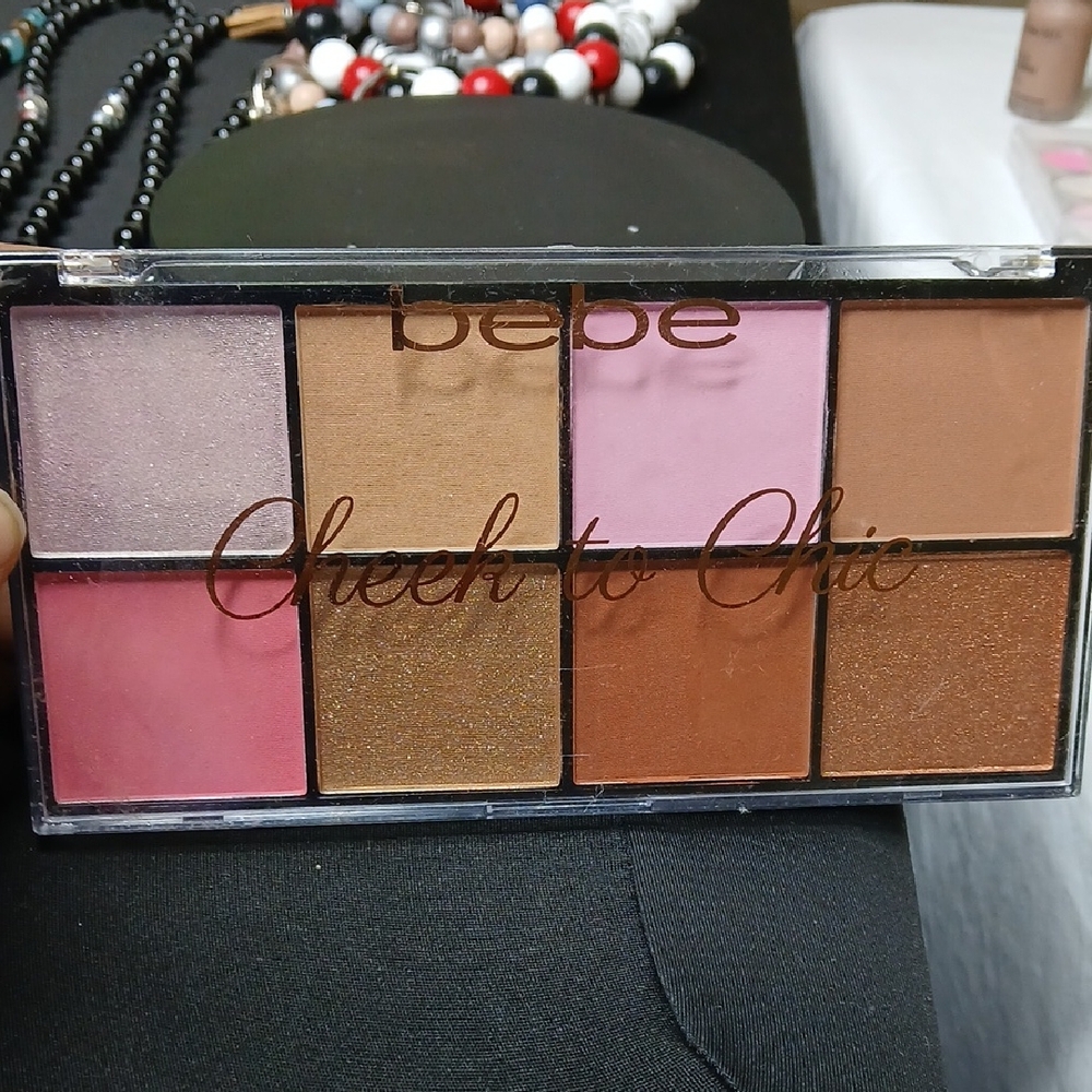 Bebe Cheek to Chic Blush Palette - Pink and Brown Tones
